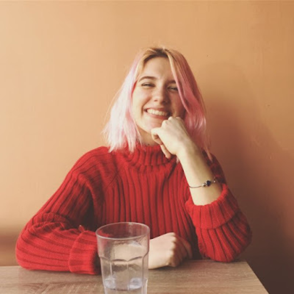 Meet your Posher, Annika